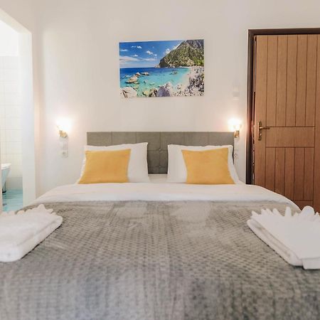 Sunrise Guesthouse Agriá Eksteriør bilde